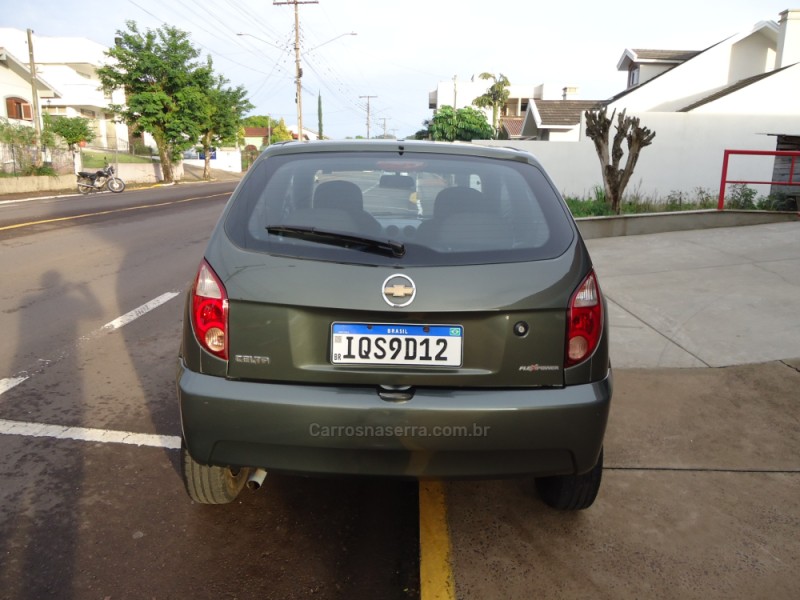 CELTA 1.0 MPFI LIFE 8V FLEX 2P MANUAL - 2010 - SANTA CLARA DO SUL