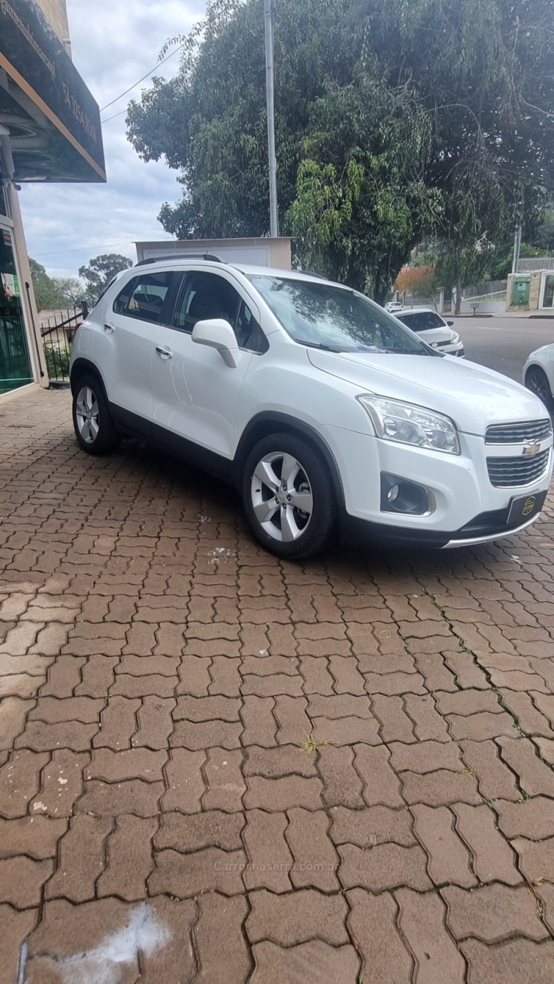 TRACKER 1.8 MPFI LTZ 4X2 16V FLEX 4P AUTOMÁTICO - 2014 - PASSO FUNDO