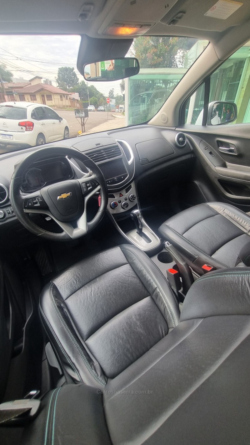 TRACKER 1.8 MPFI LTZ 4X2 16V FLEX 4P AUTOMÁTICO - 2014 - PASSO FUNDO