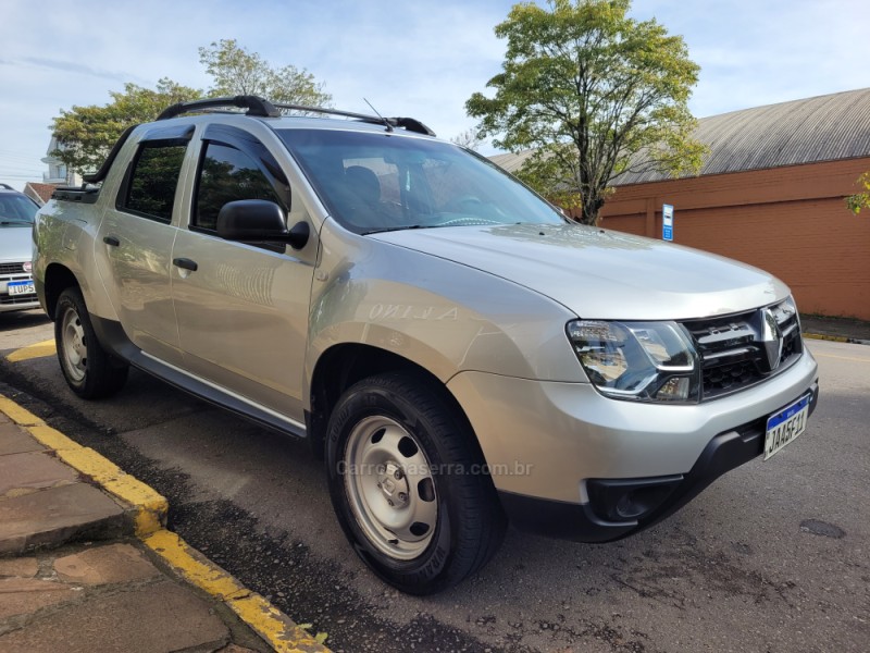 OROCH 1.6 16V DYNAMIQUE FLEX 4P MANUAL - 2018 - FLORES DA CUNHA