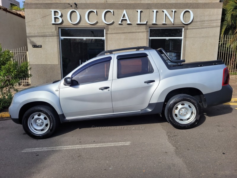 OROCH 1.6 16V DYNAMIQUE FLEX 4P MANUAL - 2018 - FLORES DA CUNHA