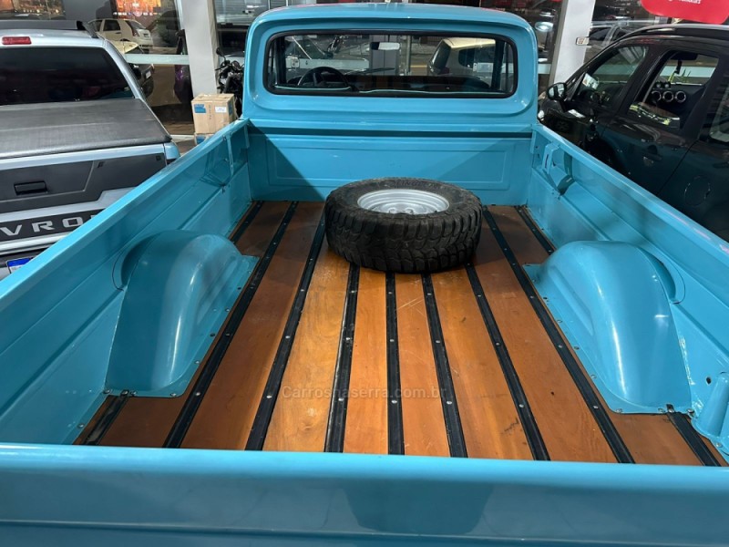 D10 4.0 CUSTOM DE LUXE CS 8V DIESEL 2P MANUAL - 1980 - BENTO GONçALVES