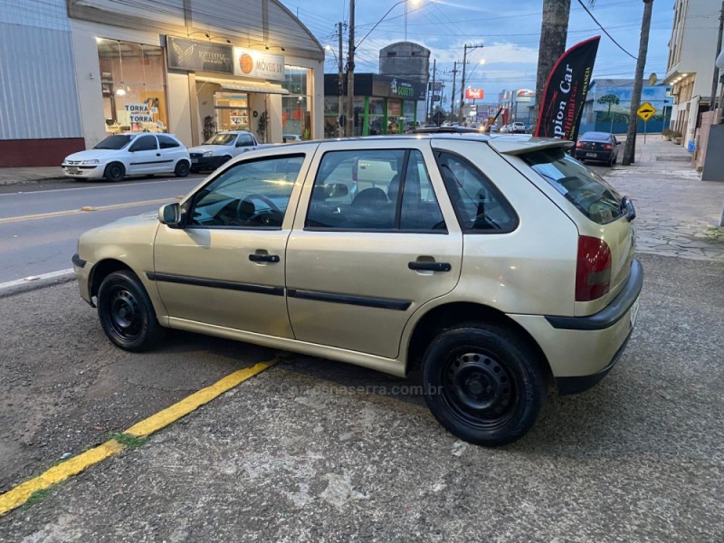 GOL 1.6 MI POWER FLEX 4P MANUAL G.III - 2003 - VACARIA