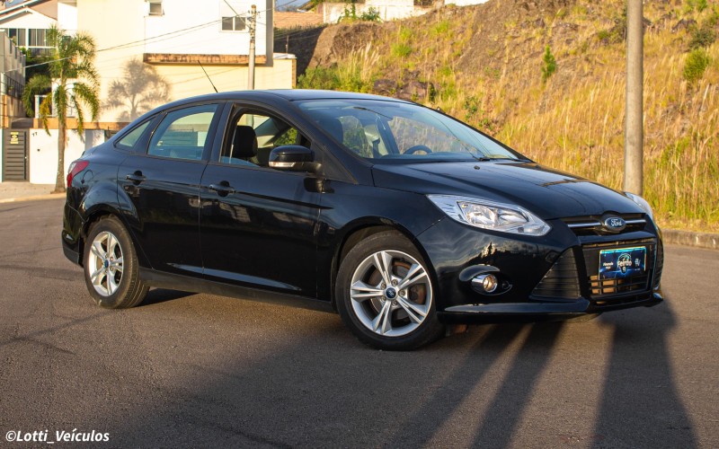 FOCUS 2.0 FC 16V FLEX 4P AUTOMÁTICO