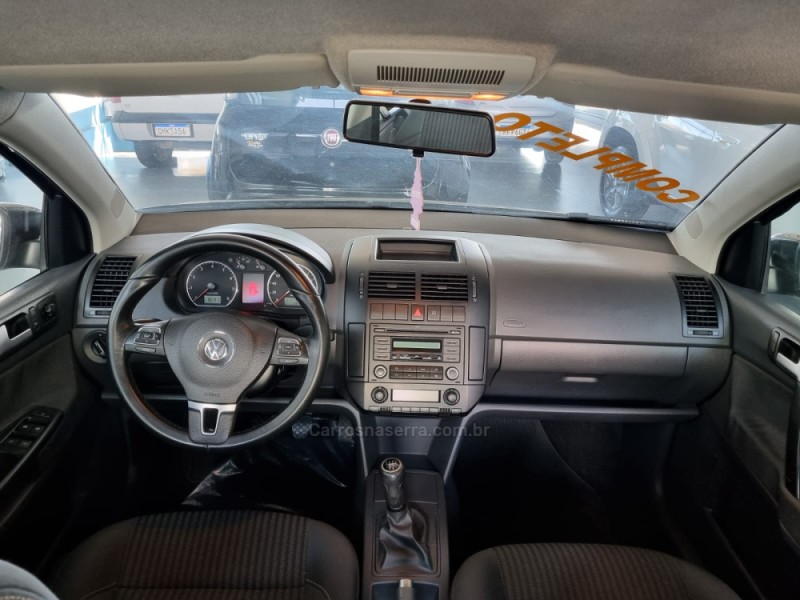 POLO 1.6 MI 8V FLEX 4P MANUAL - 2014 - VACARIA