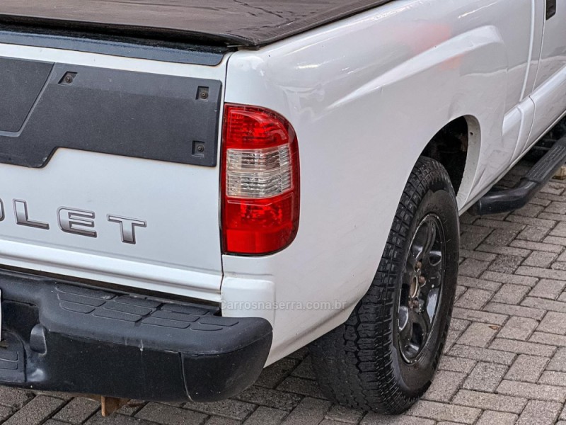 S10 2.4 MPFI ADVANTAGE 4X2 CS 8V FLEX 2P MANUAL - 2009 - CANELA