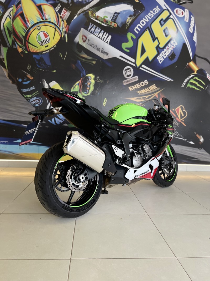 NINJA ZX-6R 600CC  - 2022 - PASSO FUNDO