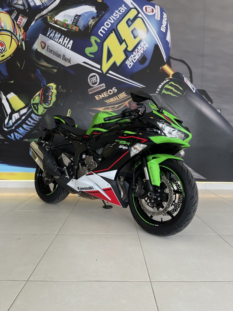 NINJA ZX-6R 600CC  - 2022 - PASSO FUNDO