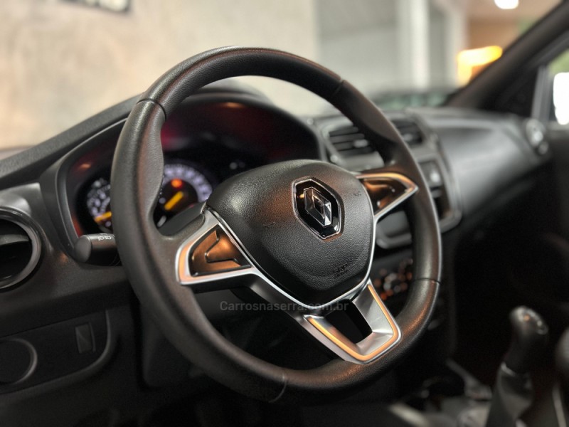 LOGAN 1.0 LIFE 12V FLEX 4P MANUAL - 2022 - CAXIAS DO SUL
