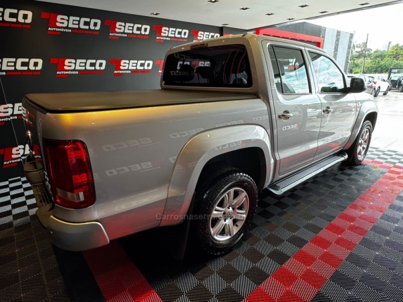 AMAROK 2.0 HIGHLINE ULTIMATE 4X4 CD 16V TURBO INTERCOOLER DIESEL 4P AUTOMÁTICO - 2015 - PASSO FUNDO