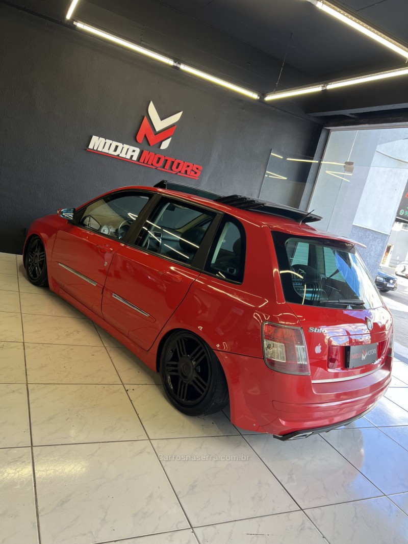 STILO 1.8 MPI SPORTING 8V FLEX 4P AUTOMÁTICO - 2009 - CAXIAS DO SUL