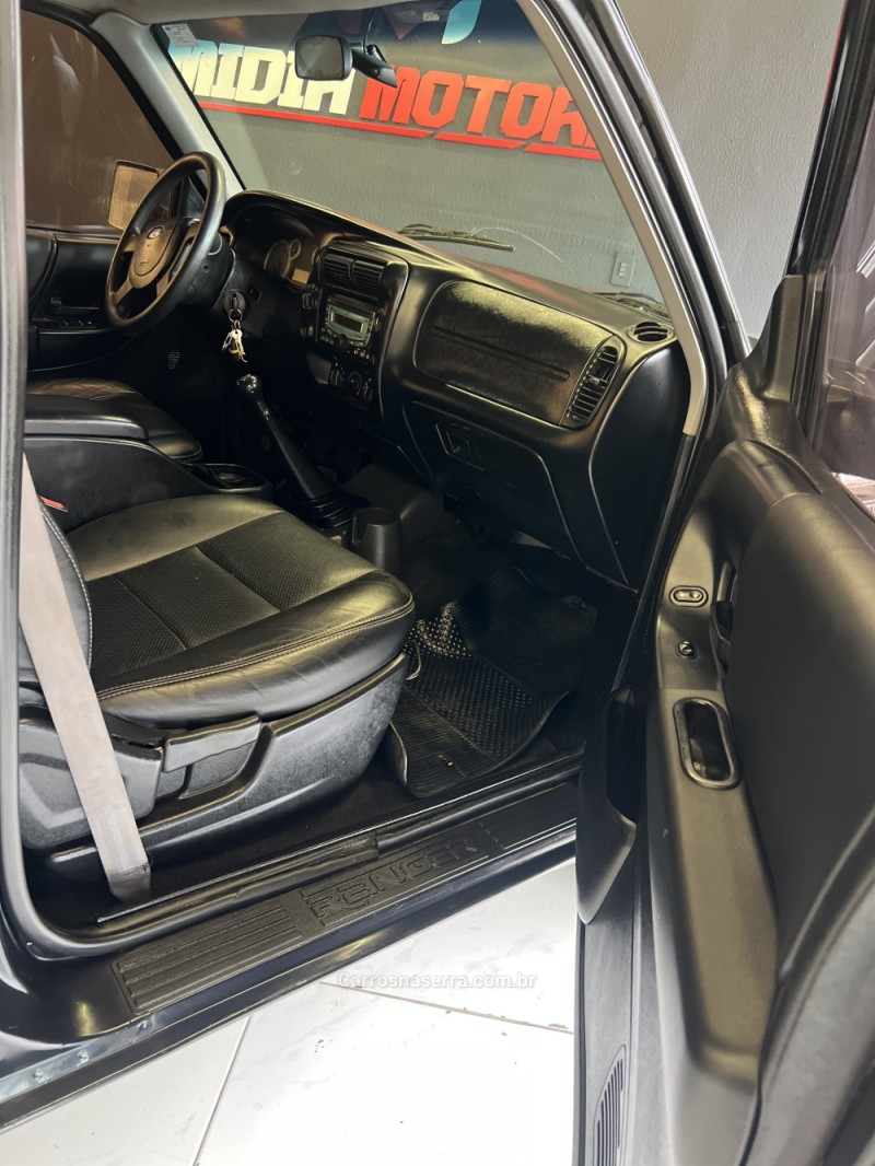 RANGER 3.0 LIMITED 16V 4X4 CD DIESEL 4P MANUAL - 2011 - CAXIAS DO SUL