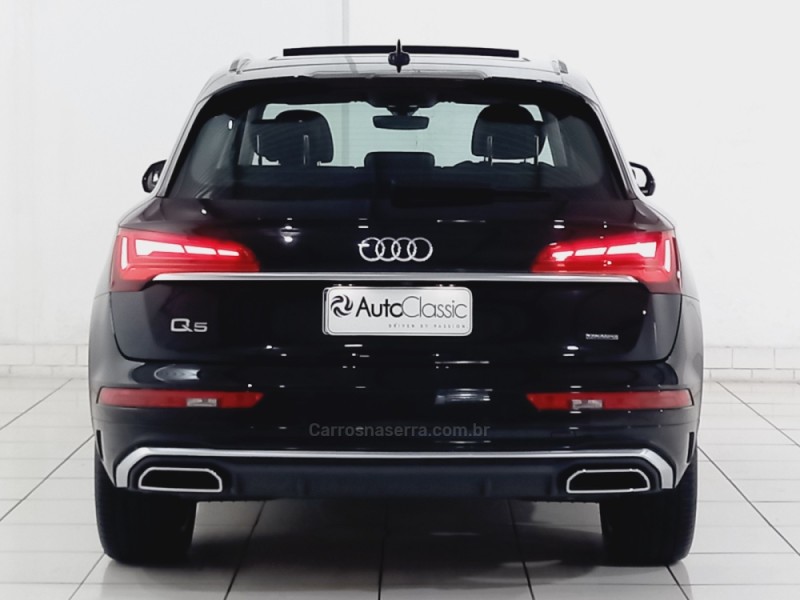 Q5 2.0 TFSI S-LINE S TRONIC 16V GASOLINA 4P AUTOMÁTICO - 2022 - PORTO ALEGRE