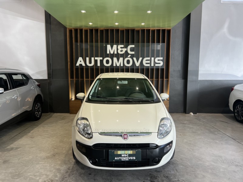 PUNTO 1.4 ATTRACTIVE 8V FLEX 4P MANUAL - 2016 - CAXIAS DO SUL