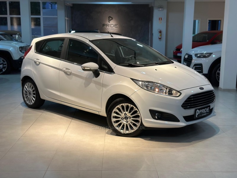 FIESTA 1.6 TITANIUM PLUS HATCH 16V FLEX 4P AUTOMÁTICO - 2016 - CAXIAS DO SUL