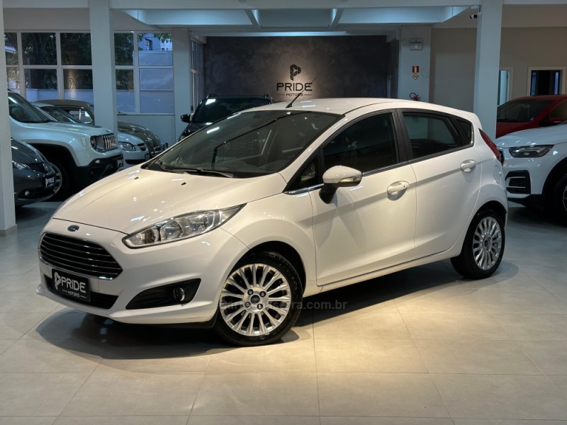 FIESTA 1.6 TITANIUM PLUS HATCH 16V FLEX 4P AUTOMÁTICO - 2016 - CAXIAS DO SUL