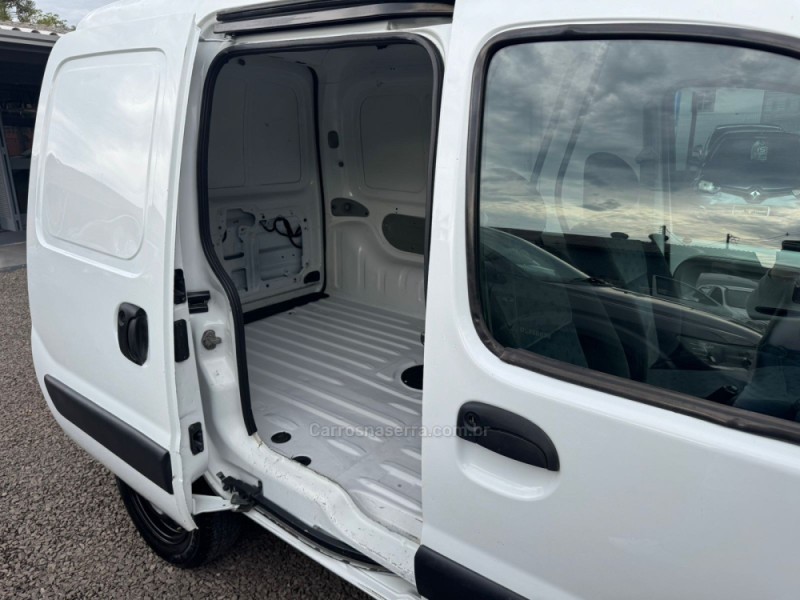 KANGOO 1.6 EXPRESS 16V FLEX 4P MANUAL - 2013 - IGREJINHA
