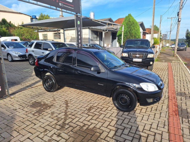 PRISMA 1.4 MPFI MAXX 8V FLEX 4P MANUAL - 2011 - CAMBARá DO SUL