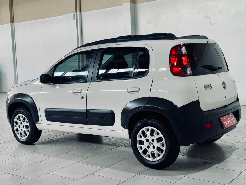 UNO 1.0 WAY 8V FLEX 4P MANUAL - 2011 - ESTâNCIA VELHA