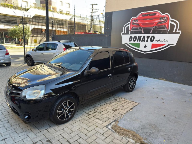 CLIO 1.0 EXPRESSION 16V FLEX 4P MANUAL - 2014 - CAXIAS DO SUL