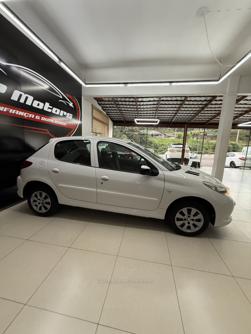 207 1.4 XR SPORT 8V FLEX 2P MANUAL - 2012 - FARROUPILHA