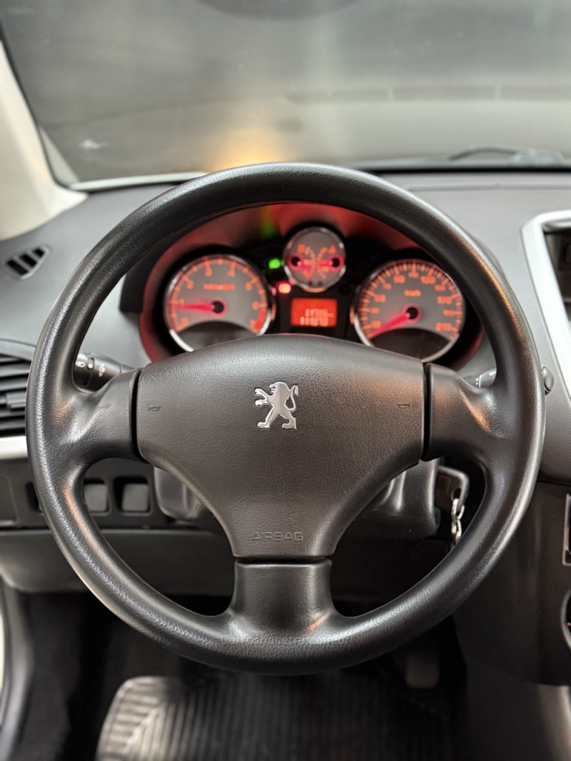 207 1.4 XR SPORT 8V FLEX 2P MANUAL - 2012 - FARROUPILHA