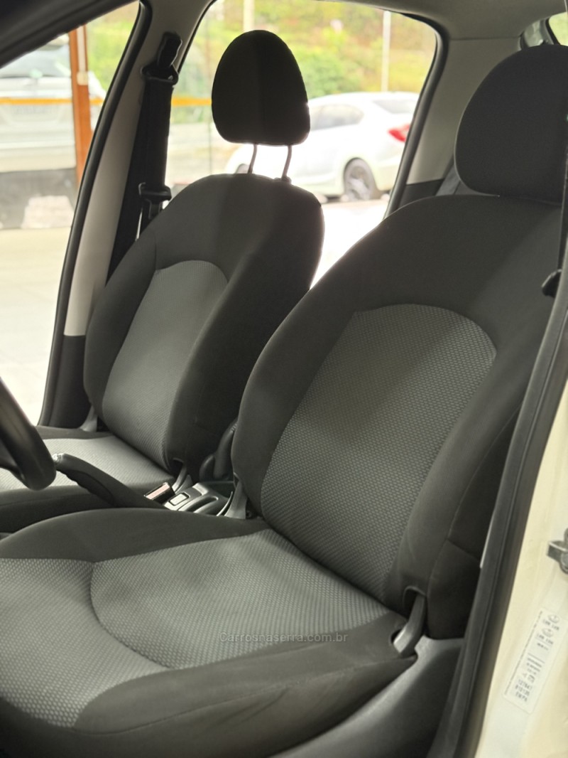 207 1.4 XR SPORT 8V FLEX 2P MANUAL - 2012 - FARROUPILHA