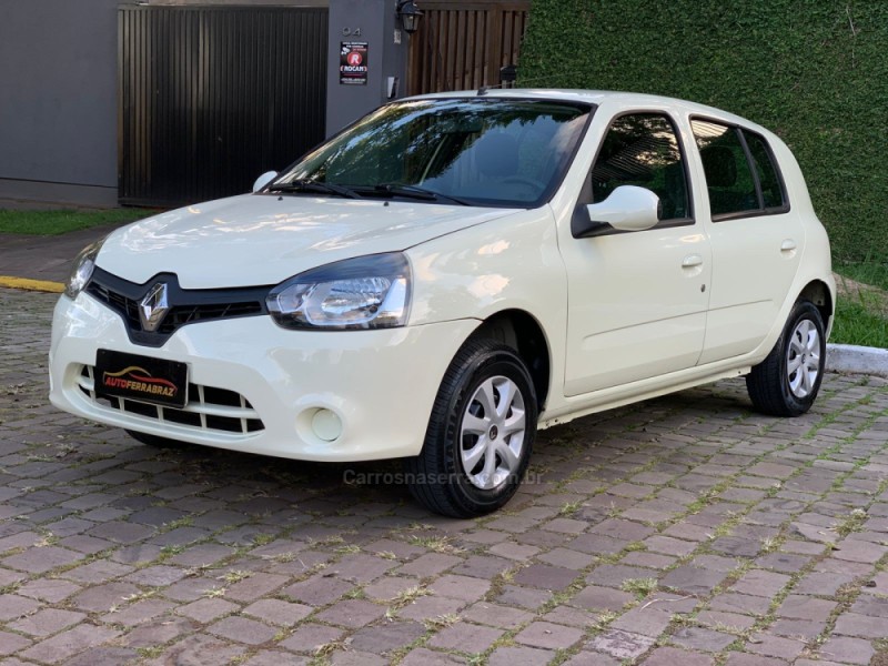 CLIO 1.0 16V FLEX 4P MANUAL - 2016 - SAPIRANGA