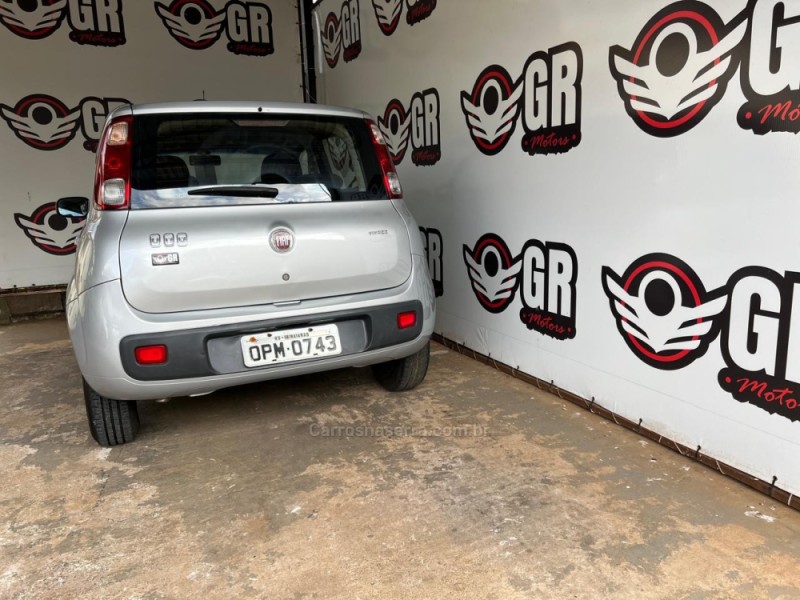 UNO 1.0 VIVACE 8V FLEX 4P MANUAL - 2013 - IBIRAIARAS