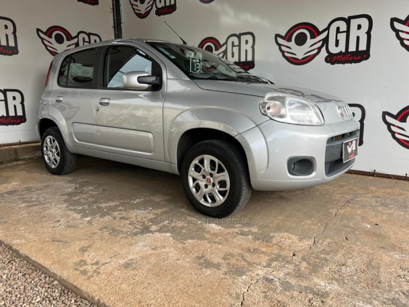 UNO 1.0 VIVACE 8V FLEX 4P MANUAL