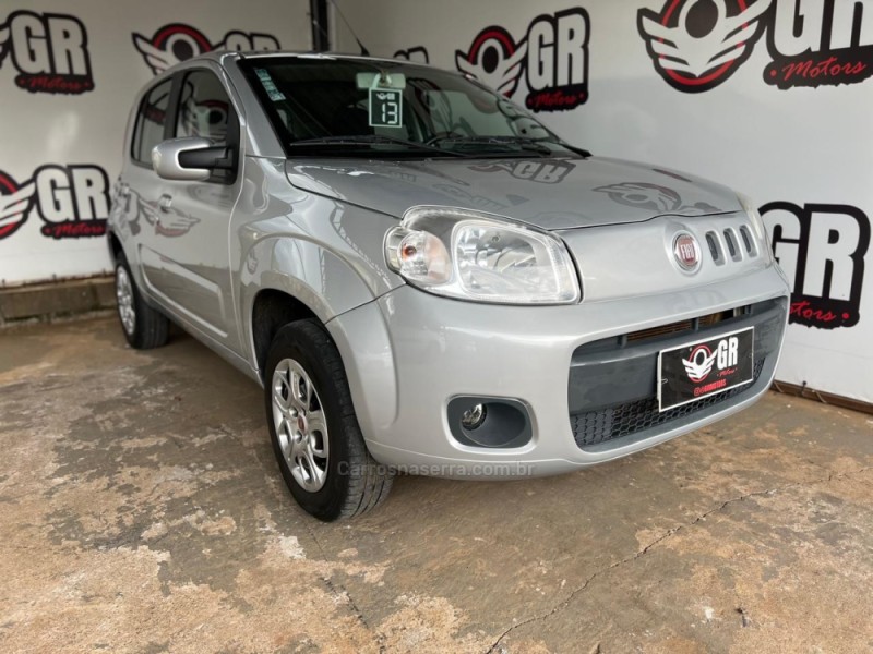 UNO 1.0 VIVACE 8V FLEX 4P MANUAL - 2013 - IBIRAIARAS