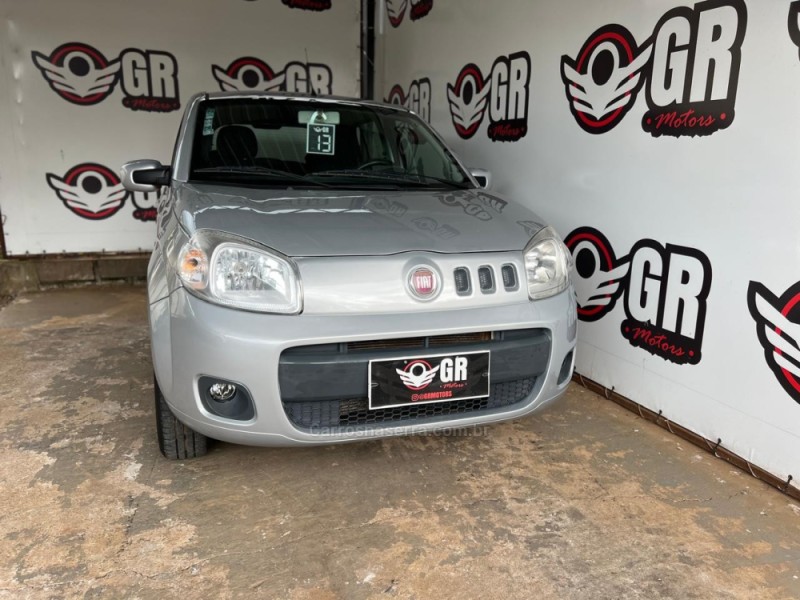 UNO 1.0 VIVACE 8V FLEX 4P MANUAL - 2013 - IBIRAIARAS