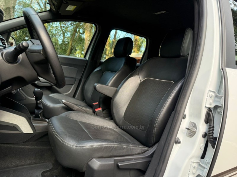 DUSTER 1.6 ICONIC 16V FLEX 4P AUTOMÁTICO - 2024 - DOIS IRMãOS