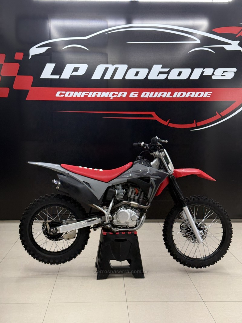 crf 230f  2015 farroupilha