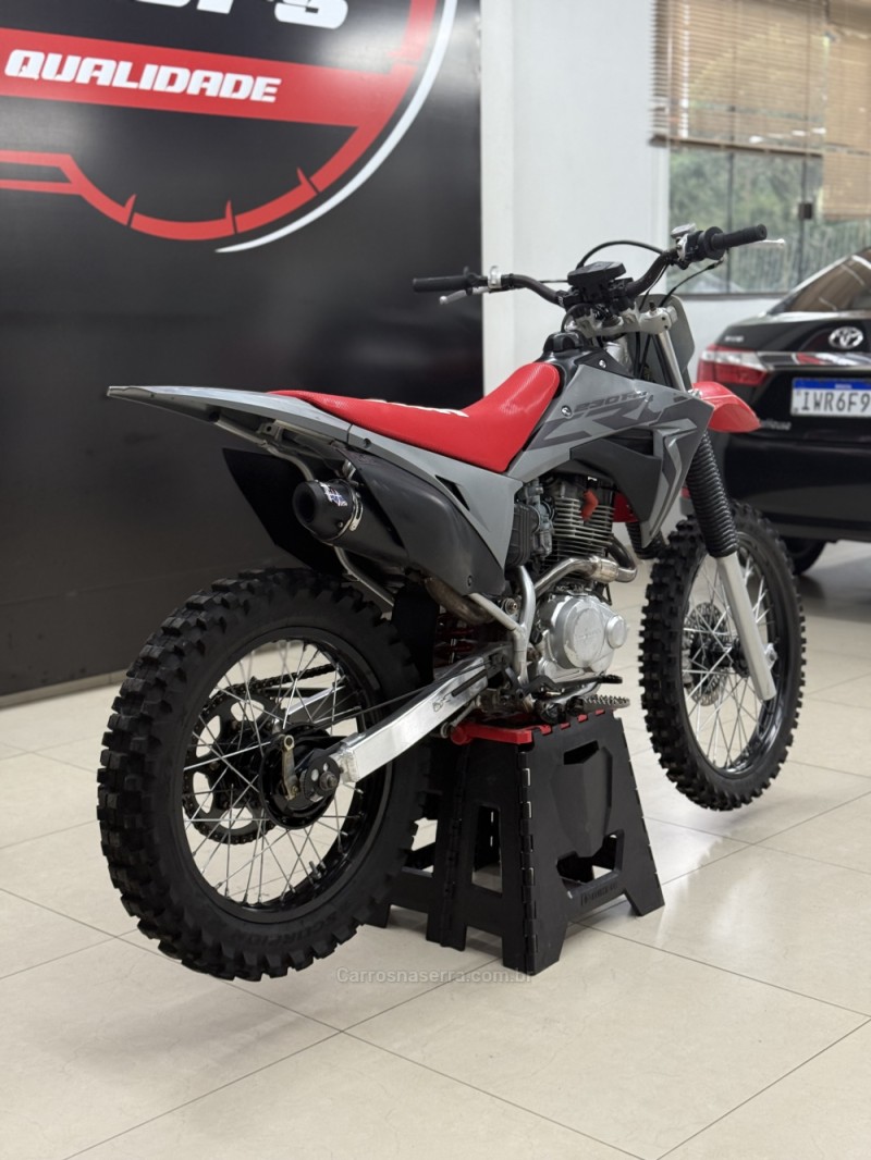 CRF 230F  - 2015 - FARROUPILHA