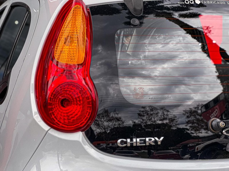 QQ 1.0 MPFI LOOK 12V GASOLINA 4P MANUAL - 2019 - CANELA