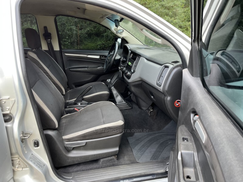 S10 2.8 LS 4X4 CD 16V TURBO DIESEL 4P MANUAL - 2017 - NOVA BASSANO