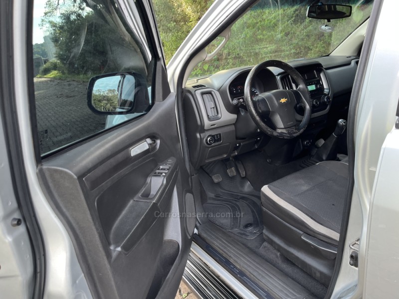 S10 2.8 LS 4X4 CD 16V TURBO DIESEL 4P MANUAL - 2017 - NOVA BASSANO