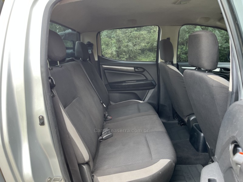 S10 2.8 LS 4X4 CD 16V TURBO DIESEL 4P MANUAL - 2017 - NOVA BASSANO