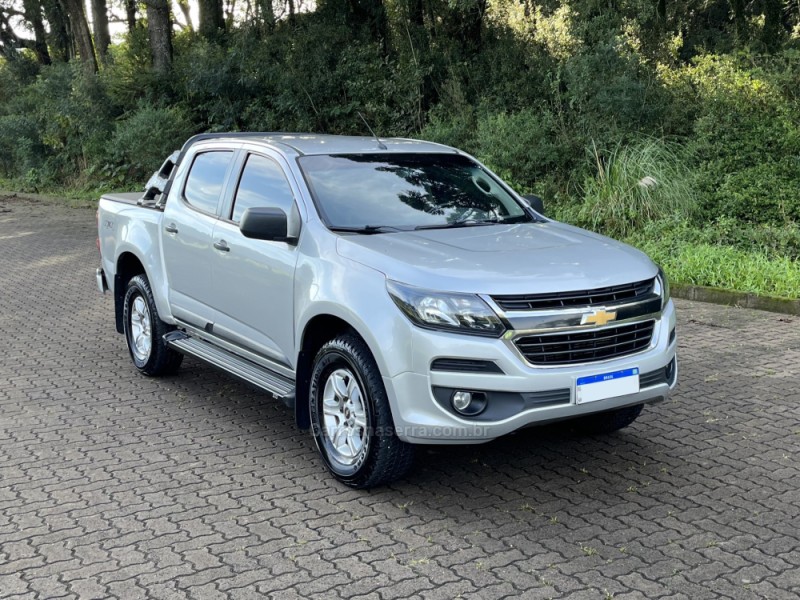 S10 2.8 LS 4X4 CD 16V TURBO DIESEL 4P MANUAL - 2017 - NOVA BASSANO