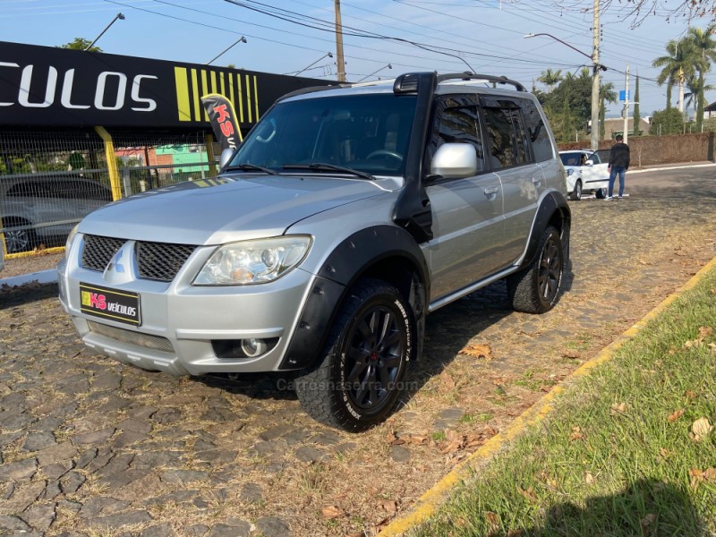 PAJERO TR4 2.0 4X4 16V FLEX 4P MANUAL - 2010 - DOIS IRMãOS