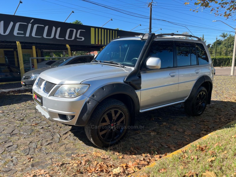 PAJERO TR4 2.0 4X4 16V FLEX 4P MANUAL - 2010 - DOIS IRMãOS