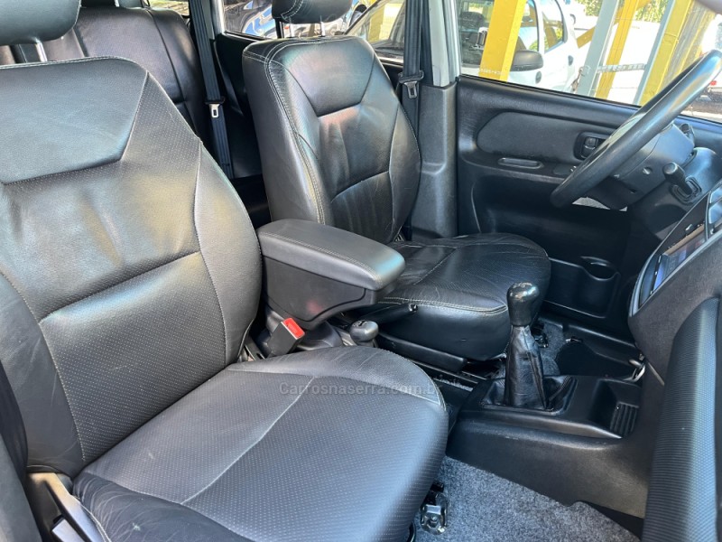 PAJERO TR4 2.0 4X4 16V FLEX 4P MANUAL - 2010 - DOIS IRMãOS