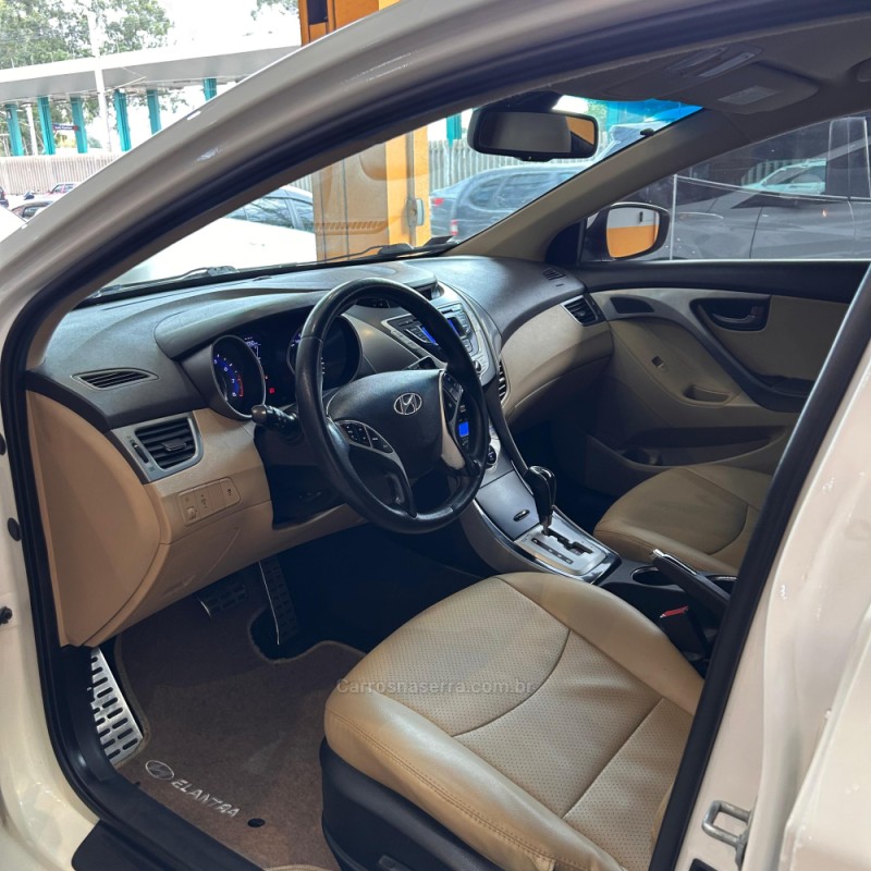 ELANTRA 1.8 GLS 16V GASOLINA 4P AUTOMÁTICO - 2012 - SAPUCAIA DO SUL