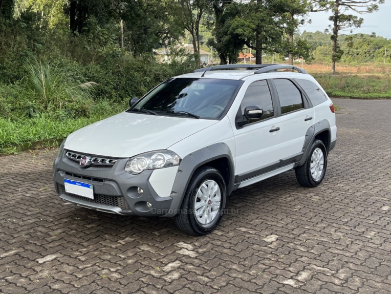 PALIO 1.8 MPI ADVENTURE WEEKEND 8V FLEX 4P AUTOMATIZADO - 2014 - NOVA BASSANO