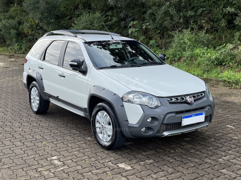 PALIO 1.8 MPI ADVENTURE WEEKEND 8V FLEX 4P AUTOMATIZADO - 2014 - NOVA BASSANO