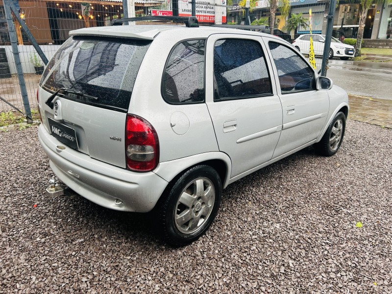CORSA 1.0 MPFI MILENIUM 8V GASOLINA 4P MANUAL - 2001 - CAXIAS DO SUL