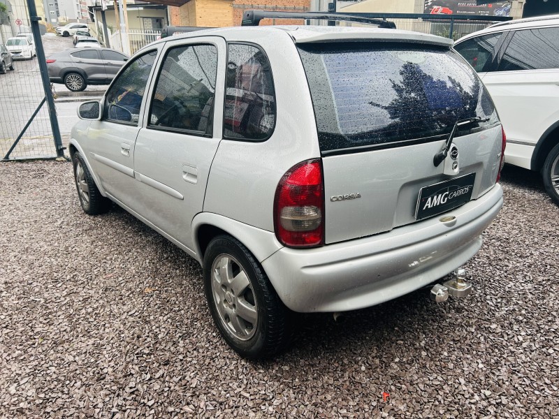 CORSA 1.0 MPFI MILENIUM 8V GASOLINA 4P MANUAL - 2001 - CAXIAS DO SUL