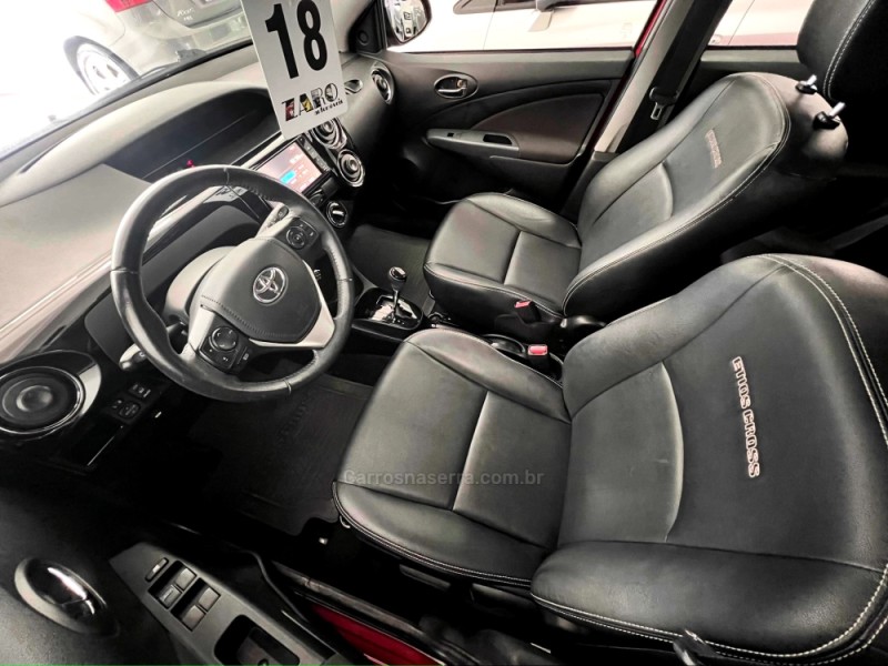 ETIOS CROSS 1.5 16V FLEX 4P AUTOMÁTICO - 2018 - CARLOS BARBOSA