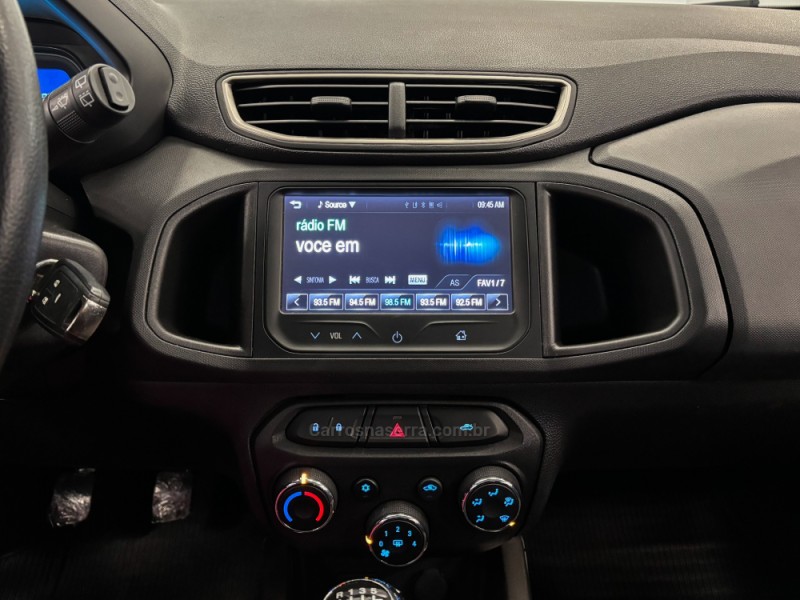 ONIX 1.4 MPFI LT 8V FLEX 4P MANUAL - 2016 - FLORES DA CUNHA